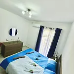 4 Bedroom With Swimming Pool Appartement Il-Fgura
