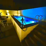 Appartement 4 Bedroom With Swimming Pool Il-Fgura