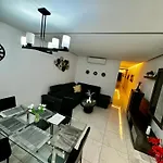4 Bedroom With Swimming Pool Appartamento *