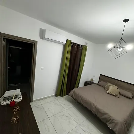 4 Bedroom With Swimming Pool Fgura